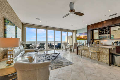 Oversized living, 200 sq ft!  Plenty of room to spread out and relax.  Indoor dining area and balcony with a view!