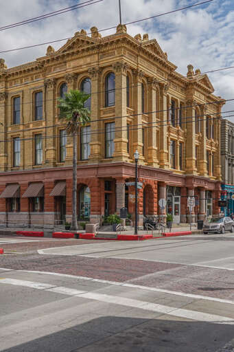 Riondo’s Ristorante