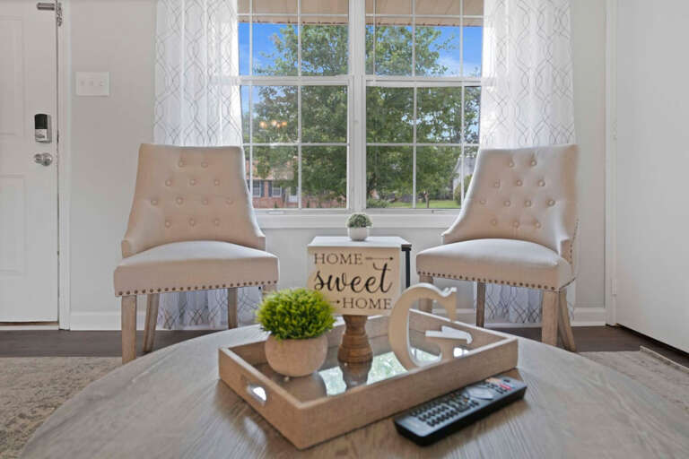Cozy sitting area Cozy sitting area