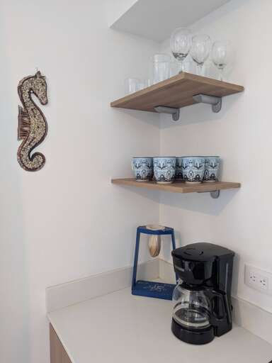 Coffee please Coffee please