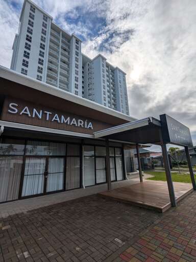 Nearby shops Nearby shops