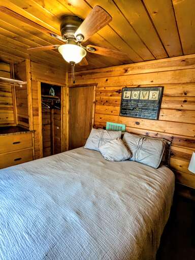 Main Bedroom with Closet