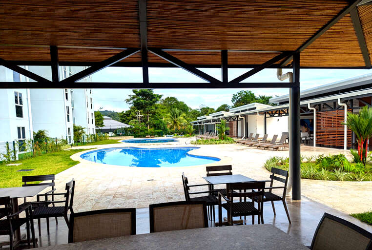 Small Rancho pool view