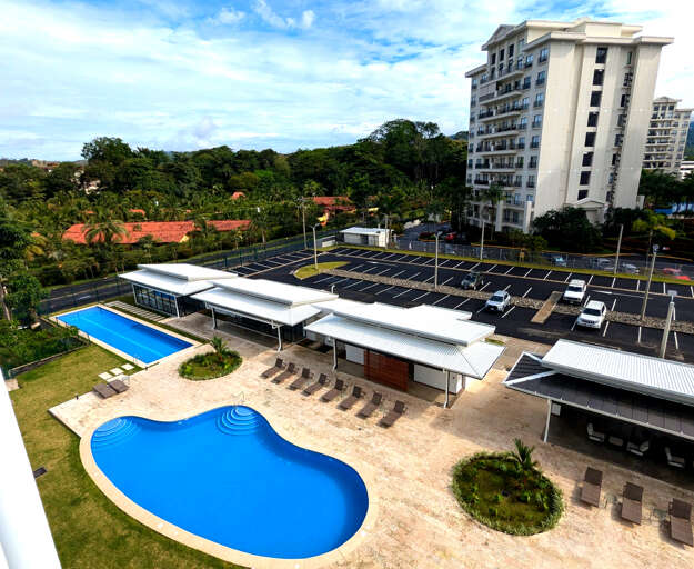 Lap and family pool view