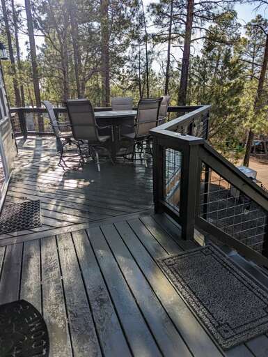 6 top Deck Table with Fire Pit