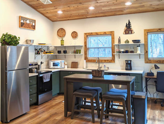 Cozy Cottage Lakeside Kitchen