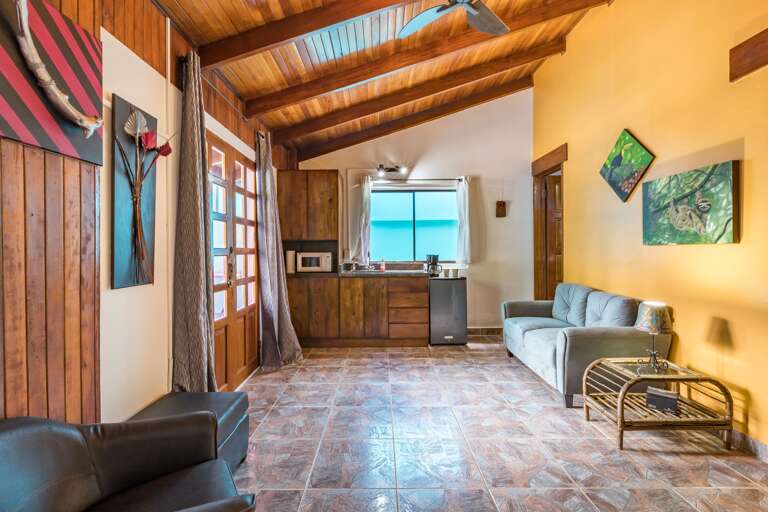 Cabina Plumeria Living Room