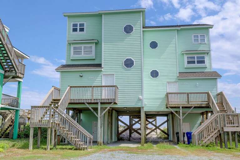 3962 Island Drive