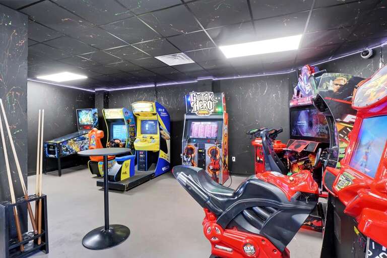 Arcade - Games (Building 3)