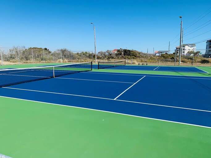 N. Topsail Beach- Tennis Court ~3.5 South