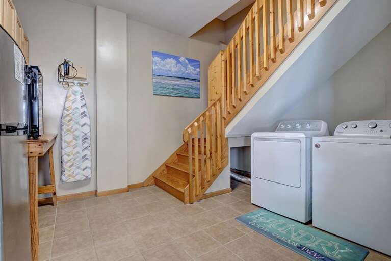 Wet Weather Entrance and Laundry Area