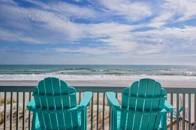 Lower Oceanfront Deck