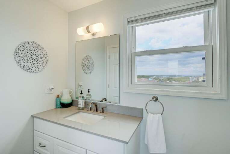 Bedroom 1 Private Bathroom