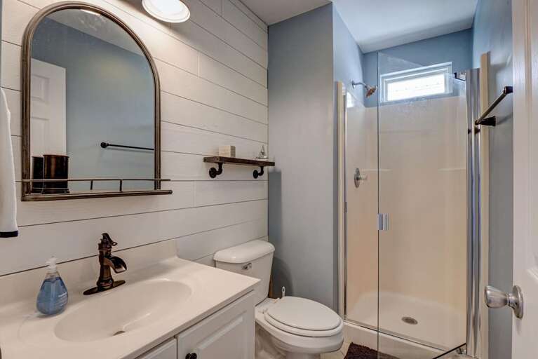 Upstairs Shared Bathroom