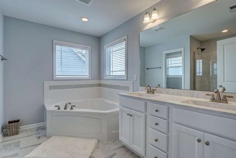 3rd floor master bath 3rd floor master bath