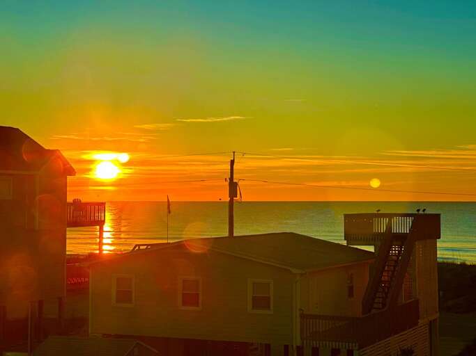 Upper Level Oceanview Deck