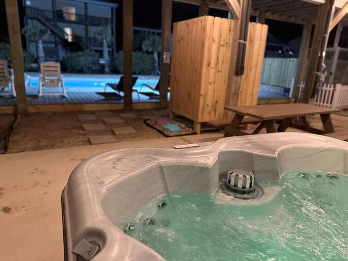 Hot Tub and Pool