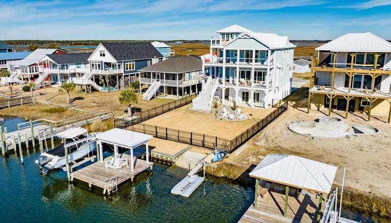 Aerial View of Dock (2) Aerial View of Dock (2)