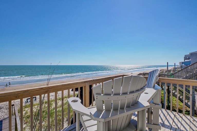 Balcony off of bedroom 2