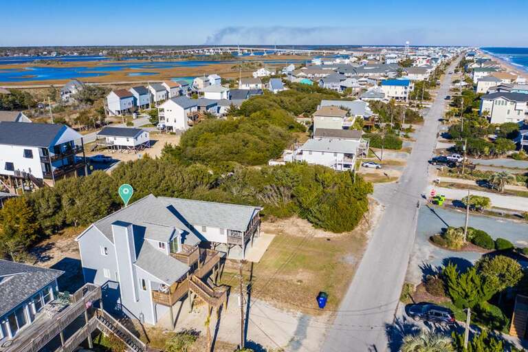 Aerial View (3) Aerial View (3)