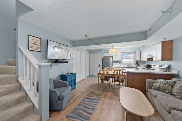 04-109 Caroline St Unit 205-4.jpg