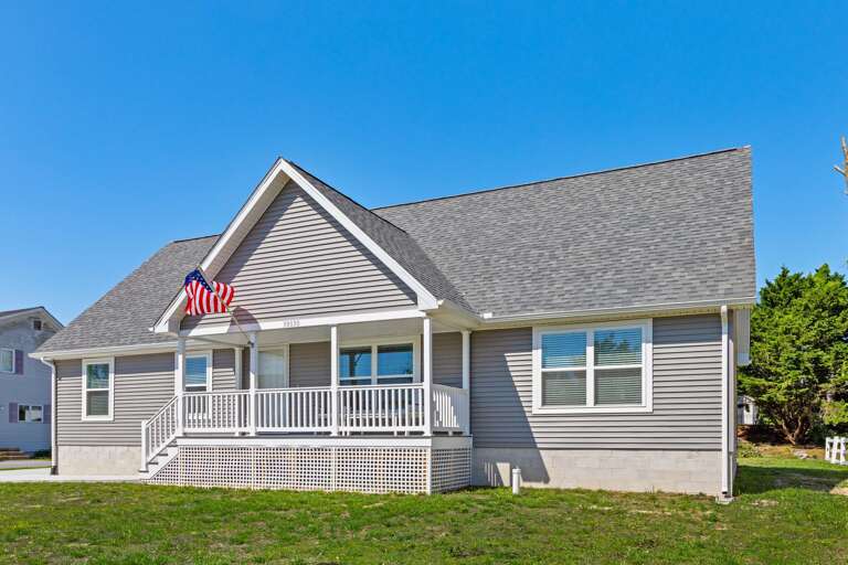 38030 Keenwick Family Home