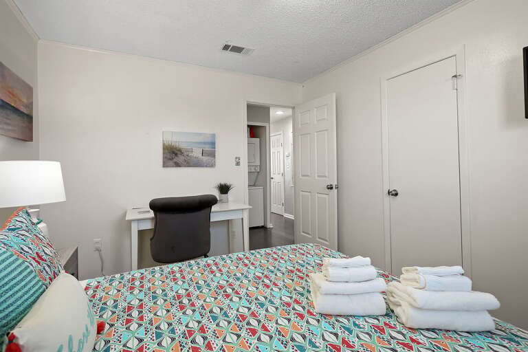 Bedroom #2 with a Desk for working/studying, and streaming. TV Bedroom #2 with a Desk for working/studying, and streaming. TV