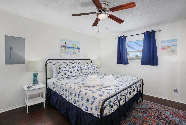 Spacious Master Bedroom, with streaming TV, and en-suite bath.