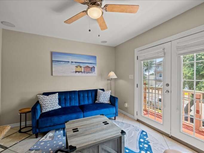 Living room w/ sleeper sofa