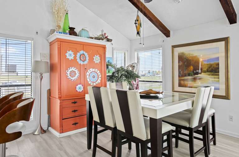Lovely dining area for gathering with family and friends.