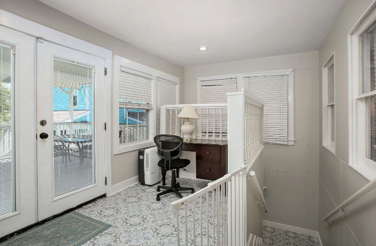 Great desk nook for remote work, or play, just up the stairs. Great desk nook for remote work, or play, just up the stairs.