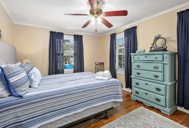 Third queen room Third queen room