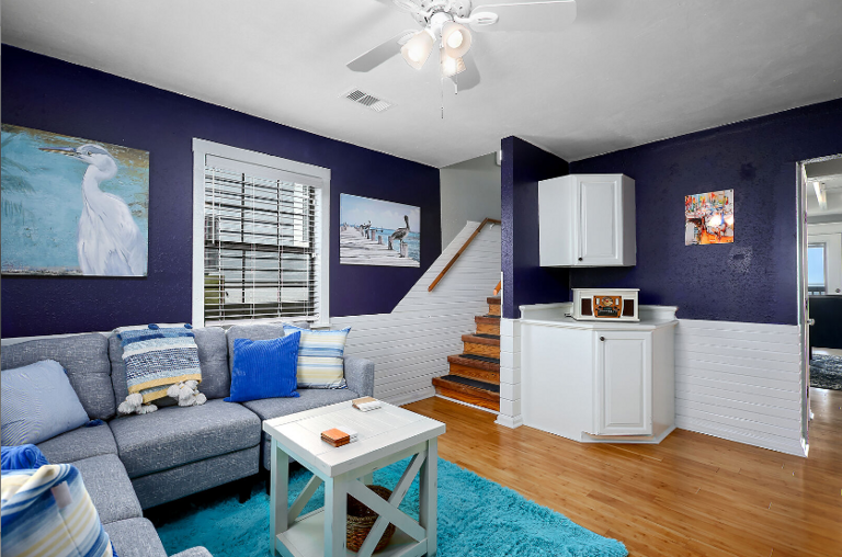 Separate living area off main living/dining room Separate living area off main living/dining room