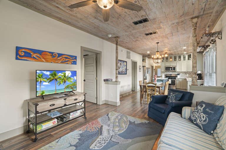 TV & Board Games Available