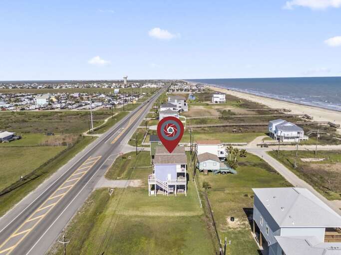 You can practically hear the waves from our house – the beach is practically in our backyard. 🌊🏡