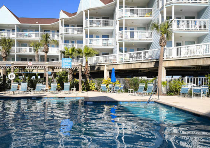 Wonderful amenities!   Take a refreshing dip after a fun day at the beach.