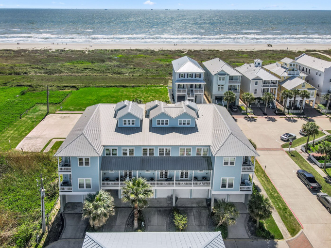 Beautiful, unobstructed view of the ocean! Beautiful, unobstructed view of the ocean!