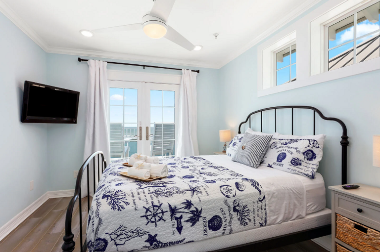 Private balcony with ocean view.  Streaming TV.  Take the elevator down to the third floor for the bathroom. Private balcony with ocean view.  Streaming TV.  Take the elevator down to the third floor for the bathroom.