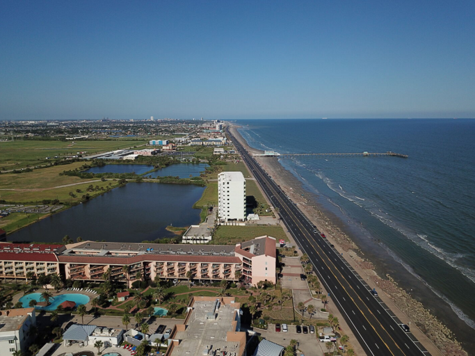 Maravilla Condominiums, directly across the street from the beach. This is a good shot of the Lagoon you will enjoy from your balcony.