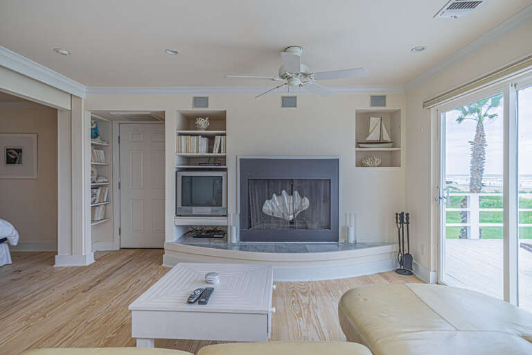 Relaxing living room
