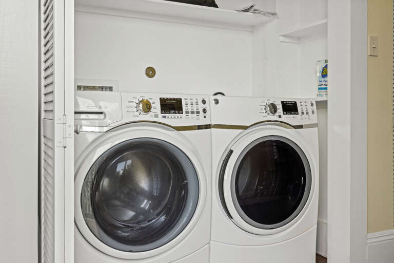 Washer & Dryer