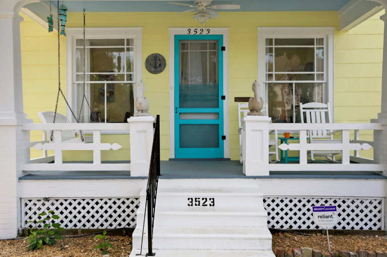 Have your first cup of coffee on this charming front porch and watch the sun rise over the island in the morning! Have your first cup of coffee on this charming front porch and watch the sun rise over the island in the morning!