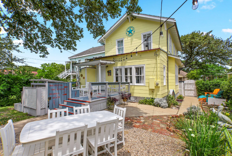 Outdoor dining for your enjoyment. This photo is taken in the fenced backyard looking to the back of home. Outdoor dining for your enjoyment. This photo is taken in the fenced backyard looking to the back of home.