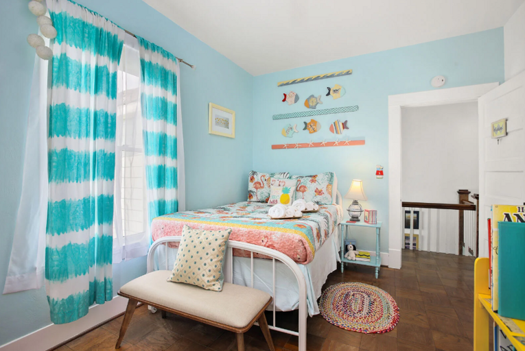 The Schultz Room The Schultz Room