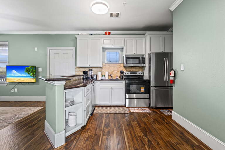 Fully stocked Kitchen
