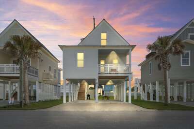 Welcome to Galveston Bungalows!