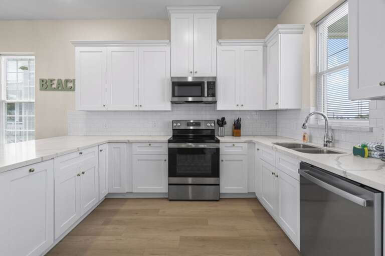 Modern kitchen with plenty of space to cook and gather.