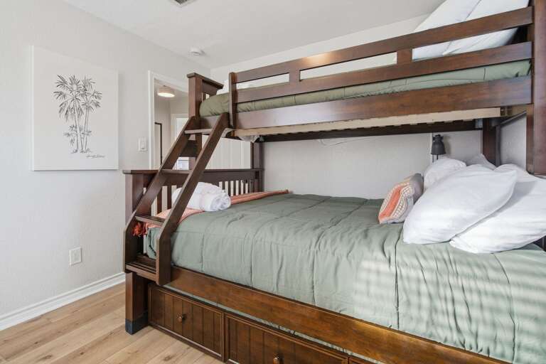 Flexible sleeping space makes this room a great choice for families, kids, or additional guests.