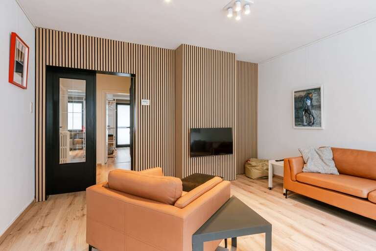 Kortrijk Stay: Central, Stylish & Free Parking! Kortrijk Stay: Central, Stylish & Free Parking!