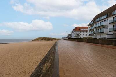 Huswell - Apartment with garden at the seaside in Knokke